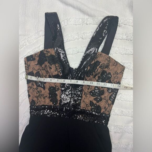 Dress the Population Elias jumpsuit Xxs/ Xs - Picture 4 of 9